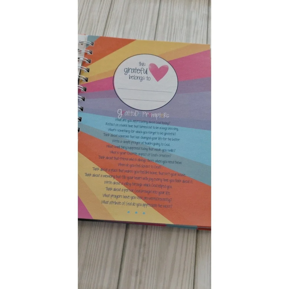 Gratitude‎ Finder journal by Denise Albright Studio. 52-week Positive Thinking